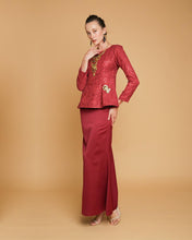 Camellia Luxe Peplum Maroon